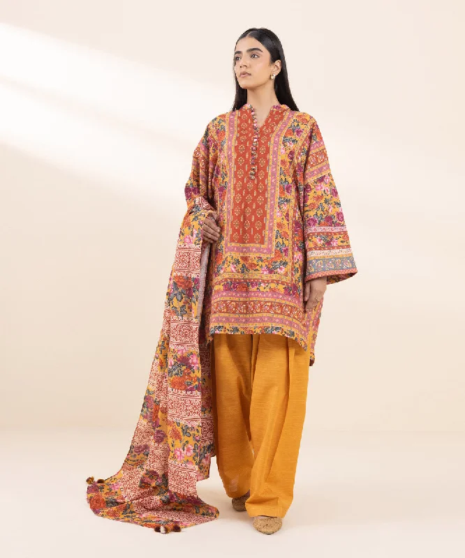 3 Piece - Printed Khaddar Suit